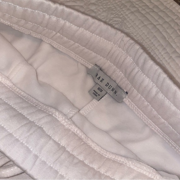 Rae Dunn womens off white jogger sweatpants with pockets and drawstring tie - Picture 3 of 9